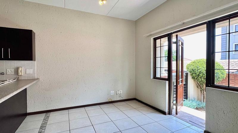 1 Bedroom Property for Sale in Paulshof Gauteng