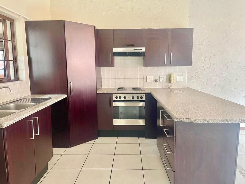 1 Bedroom Property for Sale in Paulshof Gauteng