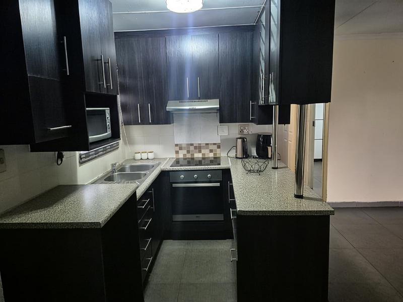 3 Bedroom Property for Sale in Windmill Park Gauteng