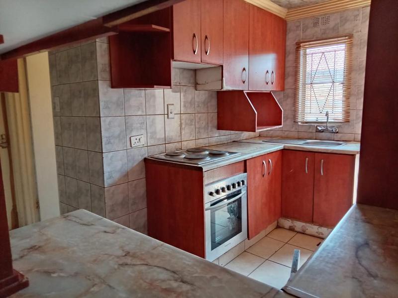 3 Bedroom Property for Sale in Protea Glen Gauteng