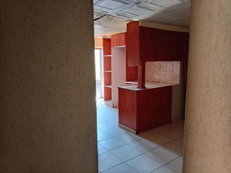 3 Bedroom Property for Sale in Protea Glen Gauteng