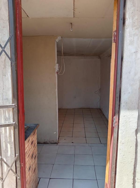 3 Bedroom Property for Sale in Protea Glen Gauteng