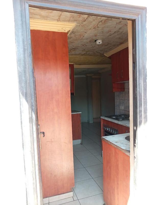 3 Bedroom Property for Sale in Protea Glen Gauteng