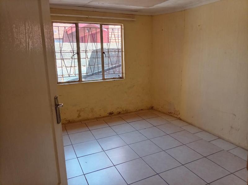 3 Bedroom Property for Sale in Protea Glen Gauteng