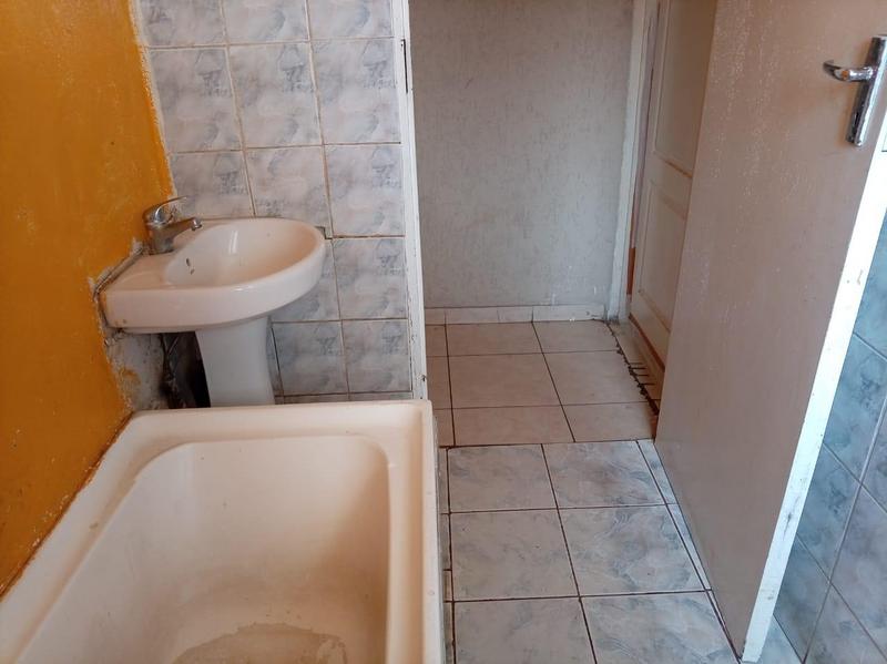 3 Bedroom Property for Sale in Protea Glen Gauteng