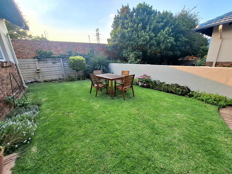 3 Bedroom Property for Sale in Erasmuskloof Gauteng