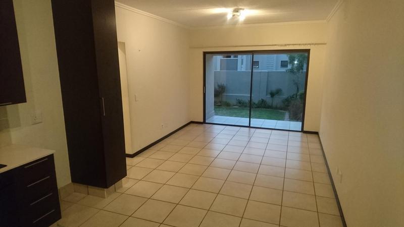 To Let 2 Bedroom Property for Rent in Bryanston Gauteng