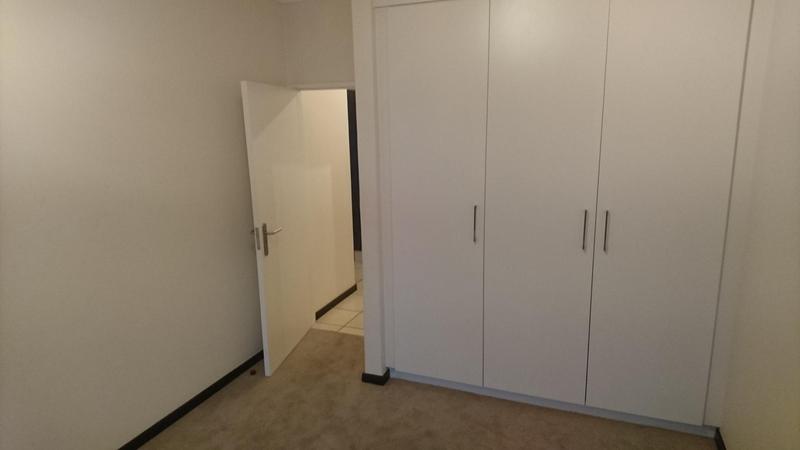 To Let 2 Bedroom Property for Rent in Bryanston Gauteng