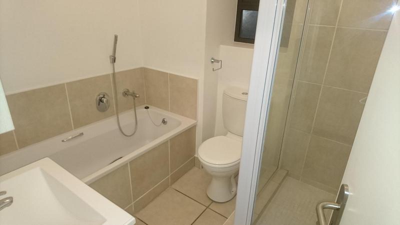 To Let 2 Bedroom Property for Rent in Bryanston Gauteng