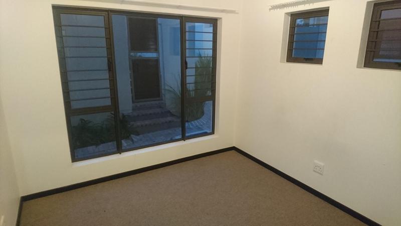 To Let 2 Bedroom Property for Rent in Bryanston Gauteng