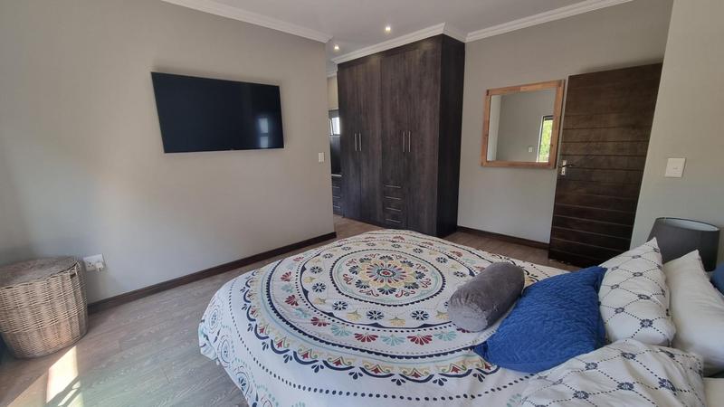 4 Bedroom Property for Sale in Midstream Ridge Gauteng