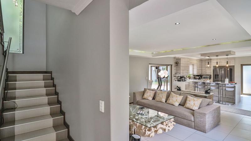 4 Bedroom Property for Sale in Midstream Ridge Gauteng
