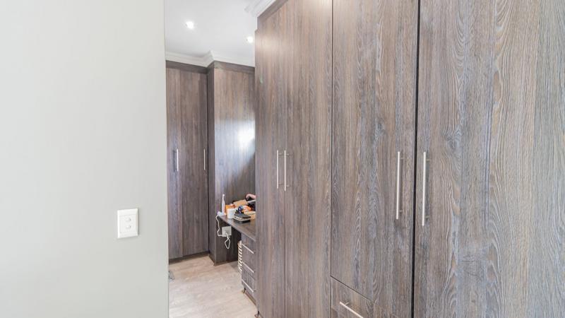 4 Bedroom Property for Sale in Midstream Ridge Gauteng