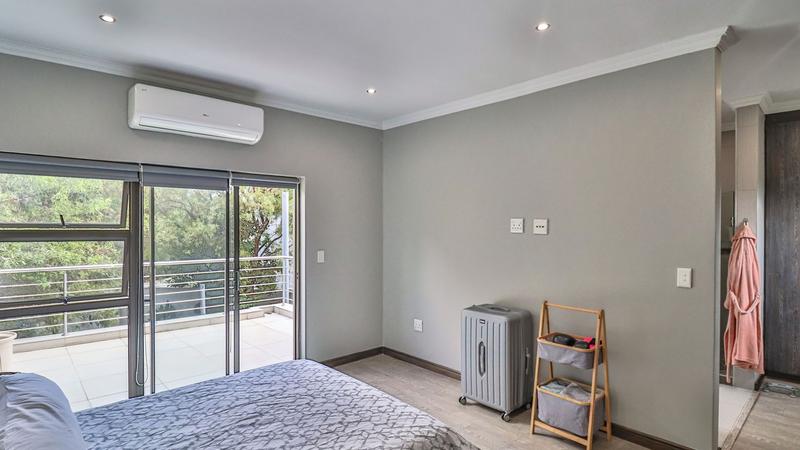 4 Bedroom Property for Sale in Midstream Ridge Gauteng