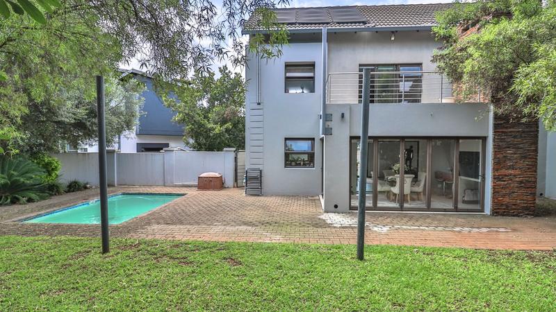 4 Bedroom Property for Sale in Midstream Ridge Gauteng