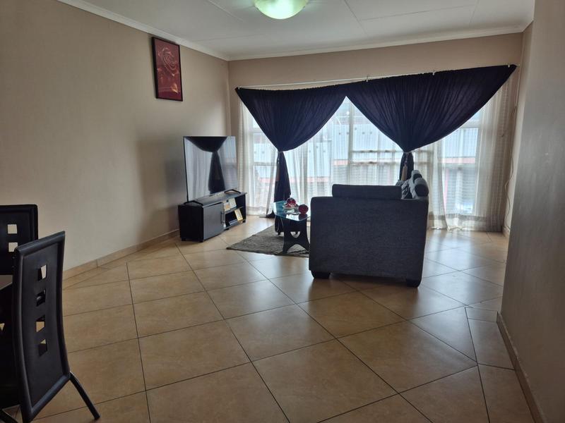 3 Bedroom Property for Sale in Brackendowns Gauteng