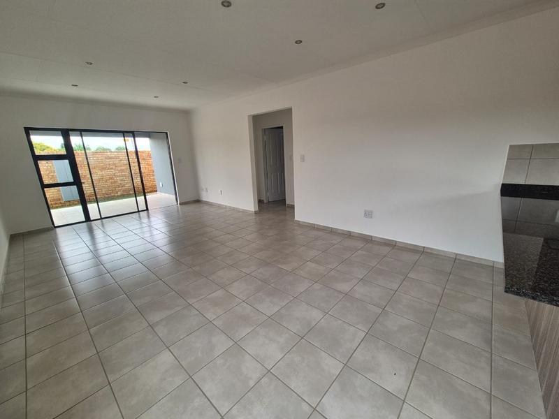 2 Bedroom Property for Sale in Brackendowns Gauteng