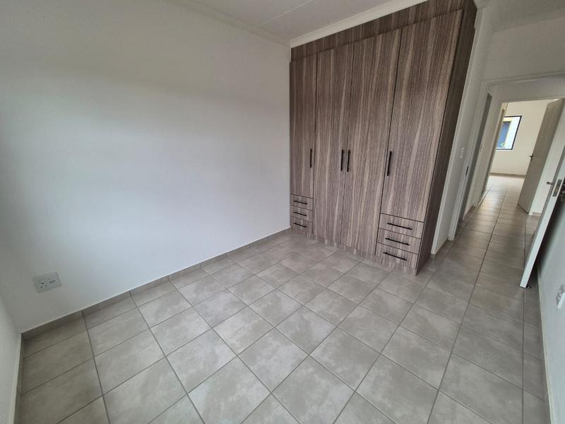 2 Bedroom Property for Sale in Brackendowns Gauteng
