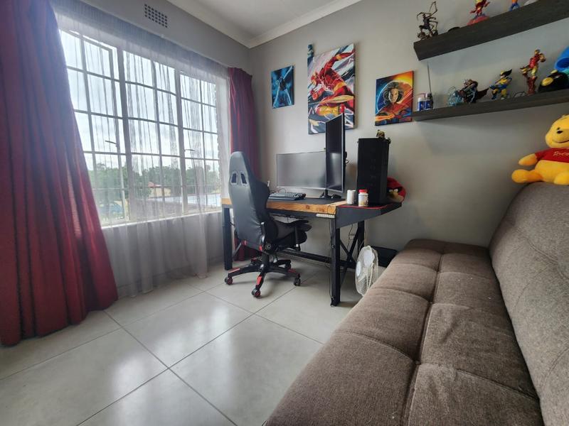 3 Bedroom Property for Sale in Brackenhurst Gauteng