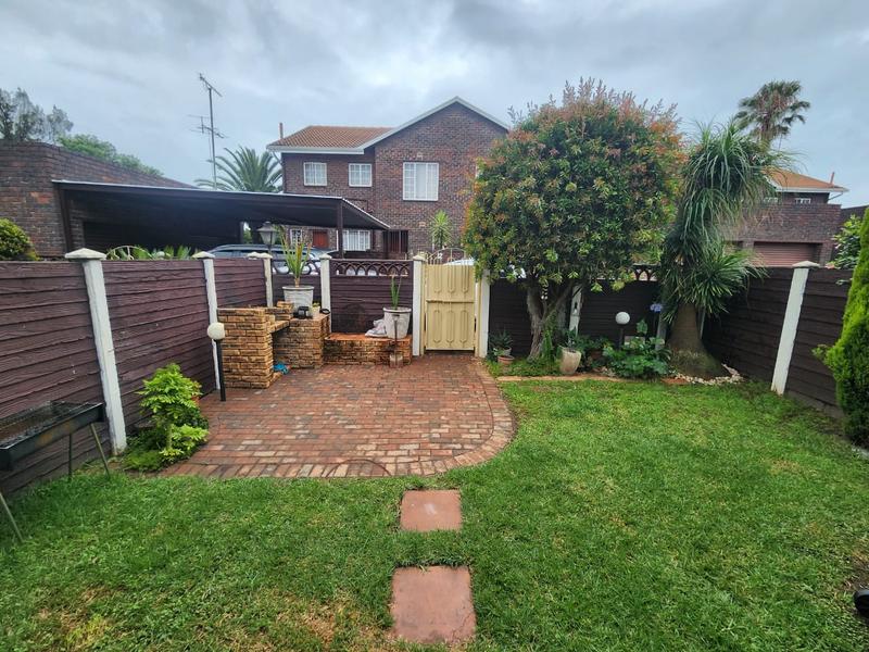 3 Bedroom Property for Sale in Brackenhurst Gauteng