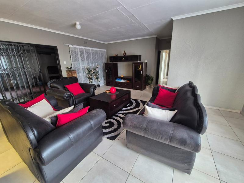 3 Bedroom Property for Sale in Mayberry Park Gauteng