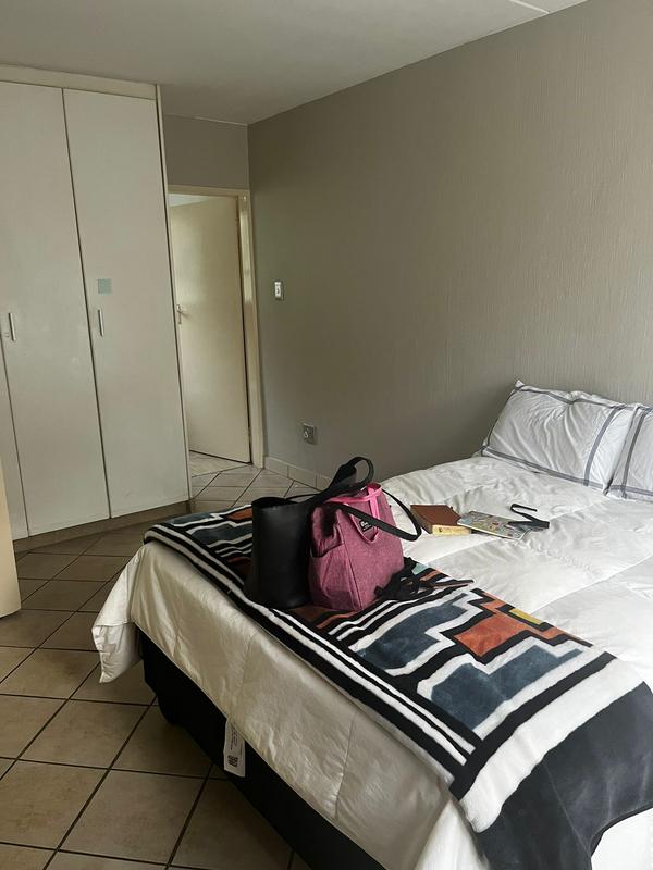 2 Bedroom Property for Sale in Sandton Central Gauteng
