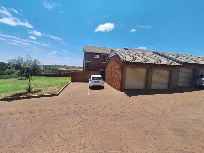 4 Bedroom Property for Sale in Mooikloof Ridge Gauteng