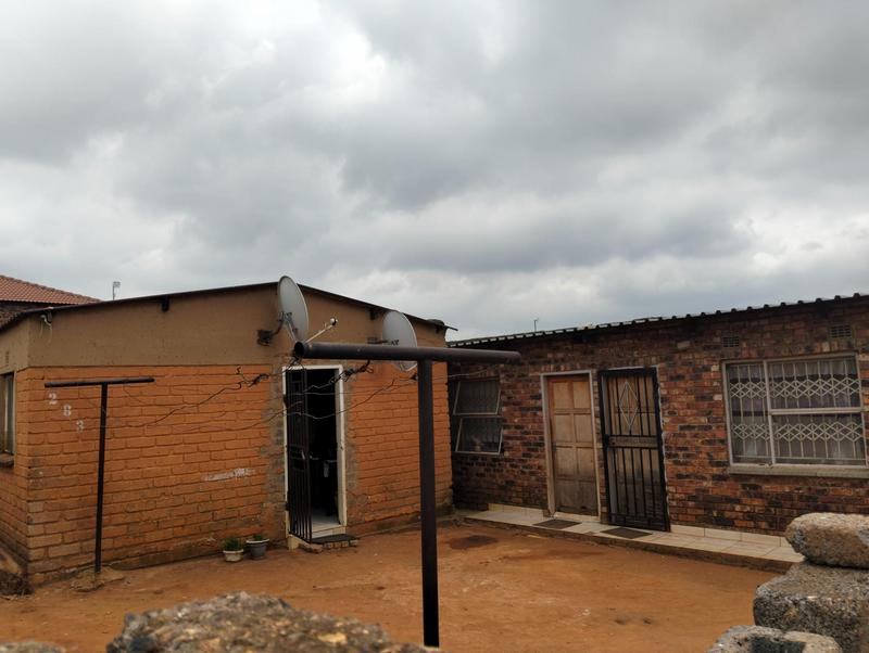 7 Bedroom Property for Sale in Esselenpark Gauteng