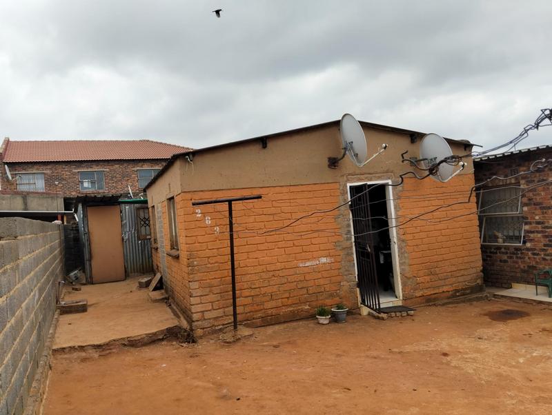 7 Bedroom Property for Sale in Esselenpark Gauteng