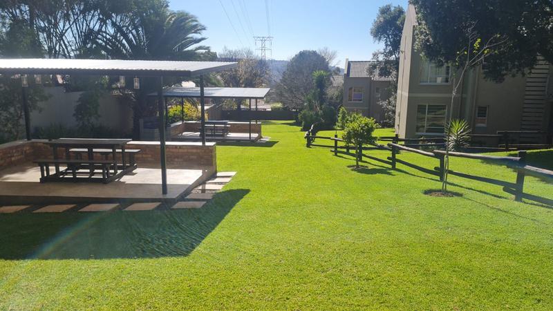 2 Bedroom Property for Sale in Bedford Gardens Gauteng