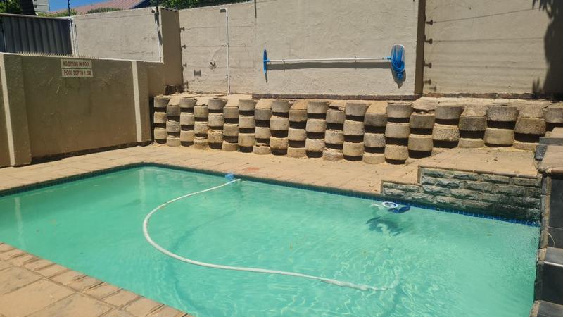 2 Bedroom Property for Sale in Bedford Gardens Gauteng