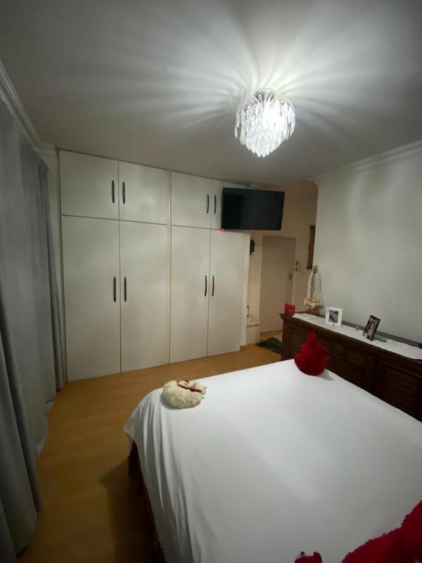 5 Bedroom Property for Sale in Linmeyer Gauteng