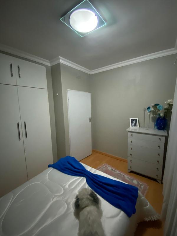 5 Bedroom Property for Sale in Linmeyer Gauteng