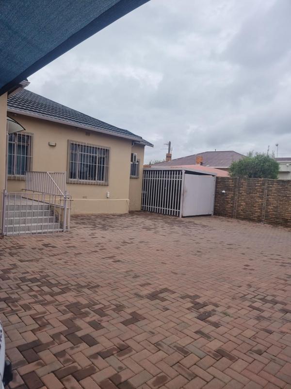 Commercial Property for Sale in Malvern East Gauteng