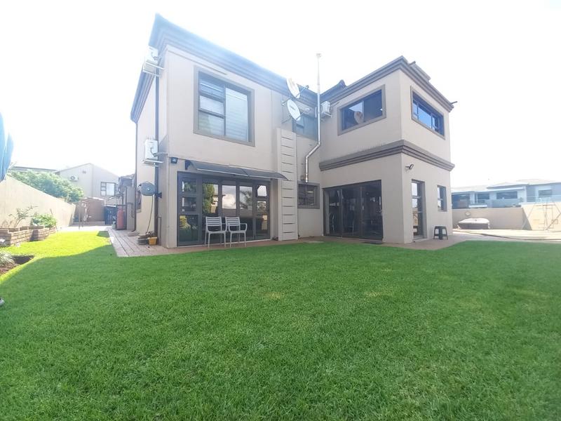 5 Bedroom Property for Sale in Raslouw Gauteng