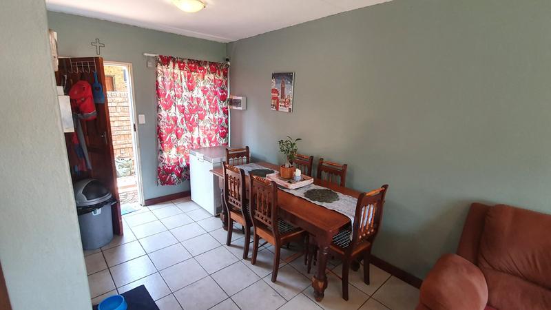 2 Bedroom Property for Sale in Annlin Gauteng
