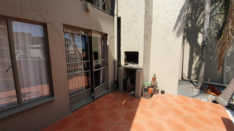 3 Bedroom Property for Sale in Magalieskruin Gauteng