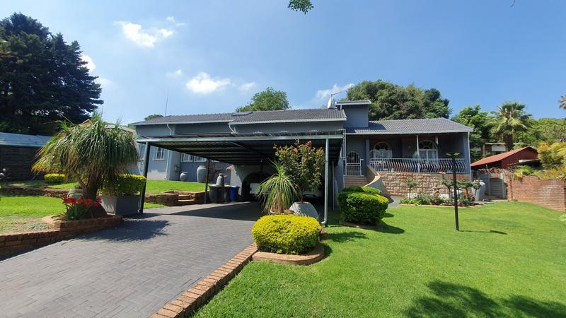 4 Bedroom Property for Sale in Magalieskruin Gauteng