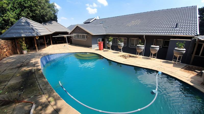 4 Bedroom Property for Sale in Magalieskruin Gauteng