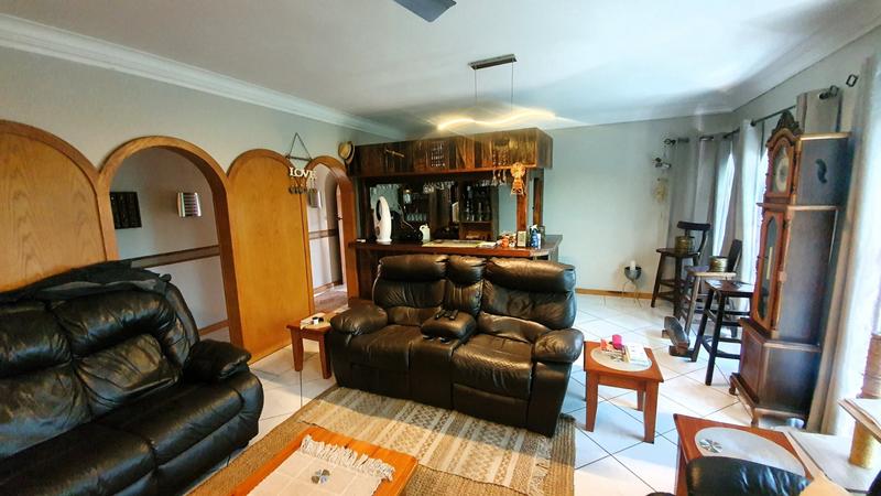 4 Bedroom Property for Sale in Magalieskruin Gauteng