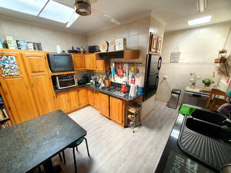 4 Bedroom Property for Sale in Magalieskruin Gauteng