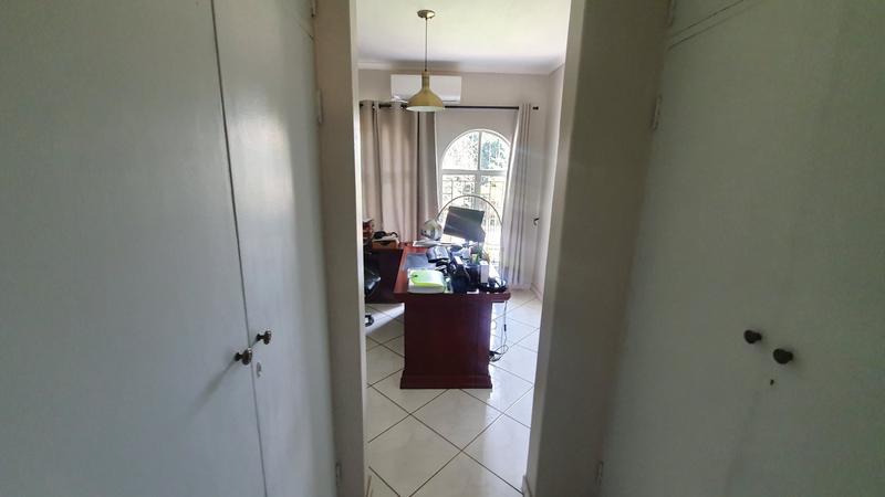 4 Bedroom Property for Sale in Magalieskruin Gauteng