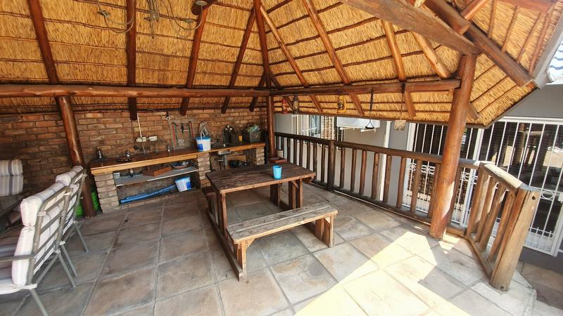 4 Bedroom Property for Sale in Magalieskruin Gauteng