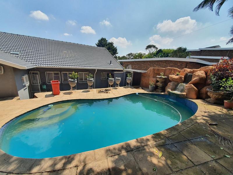 4 Bedroom Property for Sale in Magalieskruin Gauteng