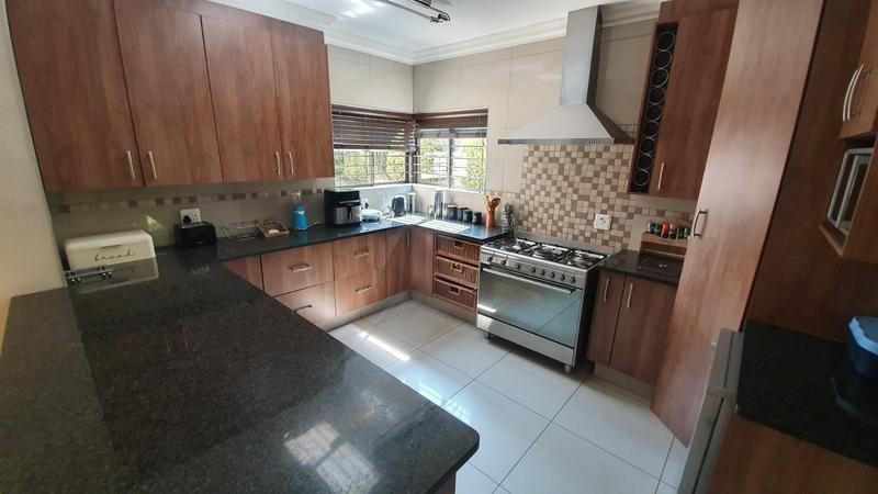 4 Bedroom Property for Sale in Rose Acres Estate Gauteng