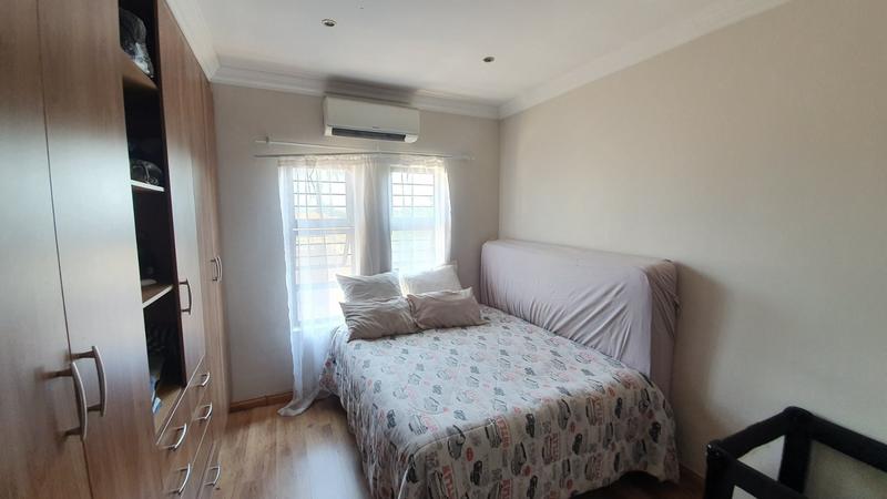 4 Bedroom Property for Sale in Rose Acres Estate Gauteng