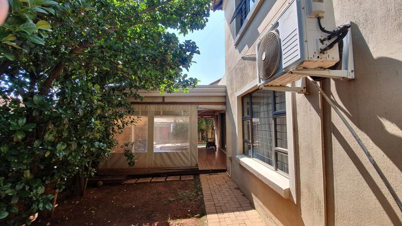 4 Bedroom Property for Sale in Rose Acres Estate Gauteng
