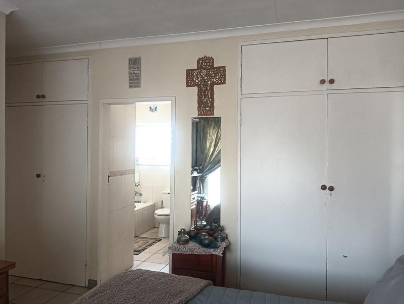 4 Bedroom Property for Sale in Parkrand Gauteng