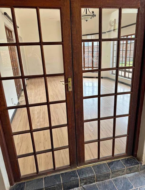 To Let 1 Bedroom Property for Rent in Bedfordview Gauteng