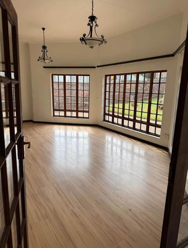 To Let 1 Bedroom Property for Rent in Bedfordview Gauteng